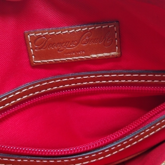 Dooney & Bourke Crossbody Bag Navy Blue Brown Pebbled Leather Adjustable - Picture 11 of 15